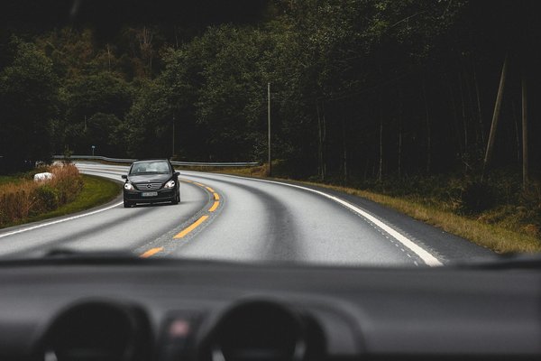 Réservez un minibus 9 places à partir de 200€ par jour